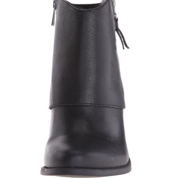 *SALE* Jessica Simpson Cerrina Booties Black - Picture 2 of 5